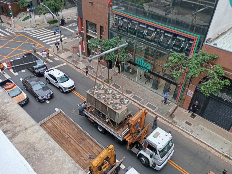 Aluguel de Caminhões Munck